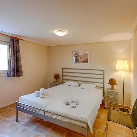 Villas Guzman - Romero Calpe